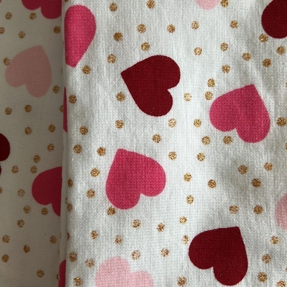 New. Valentine’s Heart Bath hand towels set of 2